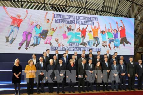 EC tuyên bố "mọi điều đều có thể xảy ra" trước thời hạn Brexit 12/4