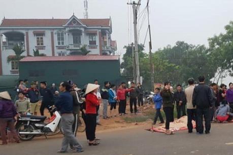 Hỗ trợ gia đình nạn nhân trong vụ tai nạn giao thông tại Vĩnh Phúc