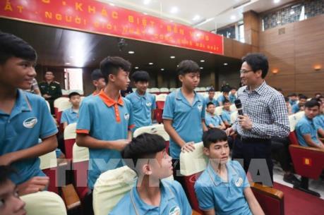 Phó Thủ tướng muốn Viettel cân nhắc đổi tên trở lại Câu lạc bộ Thể Công