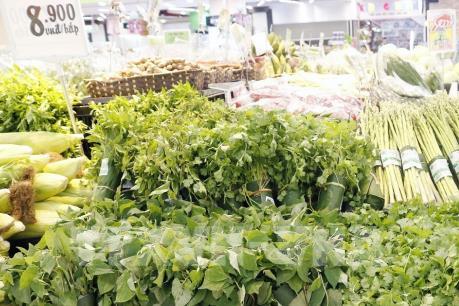 Báo Singapore ca ngợi Việt Nam sử dụng lá chuối để gói rau