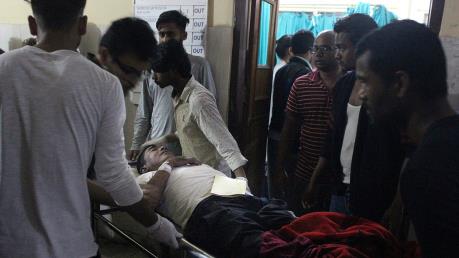 Thương vong do bão tại Nepal đã lên tới hơn 627 người