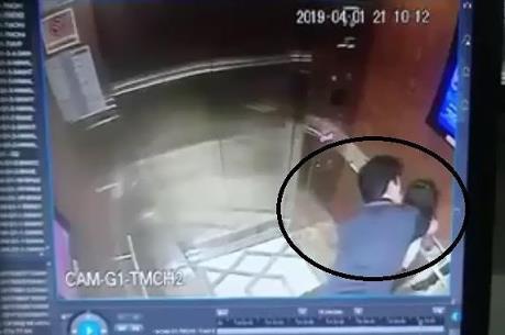 Vụ sàm sỡ bé gái trong thang máy: Viện Kiểm sát làm việc rõ vụ việc