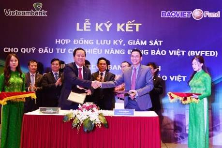 Vietcombank Ba Đình ký kết Hợp đồng lưu ký, giám sát cho BVFED