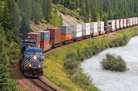 Thủ tướng có ý kiến về định hướng phát triển vận tải đường sắt