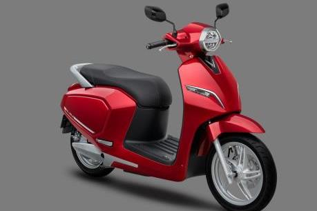 VinFast tặng 100 tỷ đồng cho khách mua xe máy điện Klara