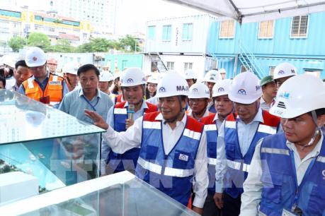 Thủ tướng thị sát công trình xây dựng metro Tp. Hồ Chí Minh
