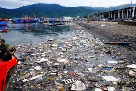 Xử lý ô nhiễm môi trường tại âu thuyền và cảng cá Thọ Quang