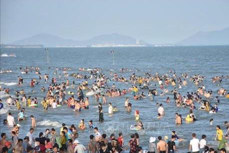 Gần 140.000 lượt khách đến Vũng Tàu dịp Giỗ tổ Hùng Vương