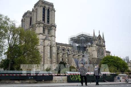 Di sản thế giới kêu cứu trong vụ cháy Nhà thờ Đức Bà Paris