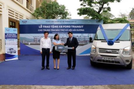 Ford Việt Nam trao tặng ô tô cho Trung tâm Bảo trợ xã hội tỉnh Hải Dương