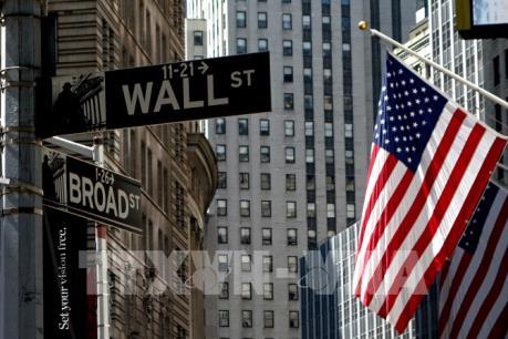 Thị trường chứng khoán Mỹ trồi sụt thất thường trong tuần qua