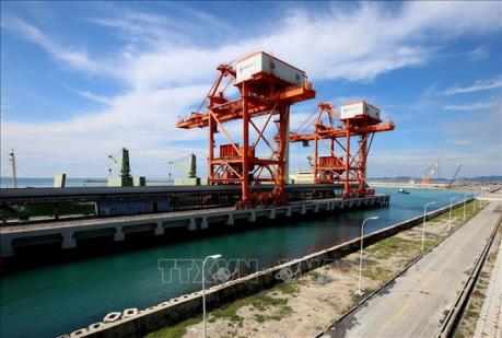 Đưa vào hoạt động Cảng Quốc tế Vĩnh Tân