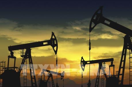 Giá dầu đạt mức cao nhất trong gần 6 tháng