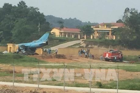 Máy bay quân sự Su-22M4 gặp sự cố