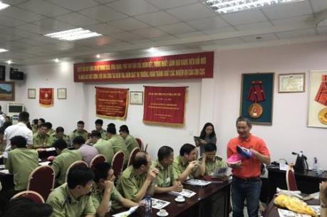 Cục QLTT Sơn La tập huấn phân biệt hàng thật, hàng giả