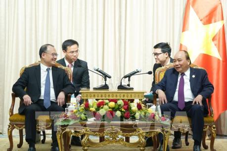 Thủ tướng tiếp một số doanh nghiệp, nhà đầu tư nước ngoài