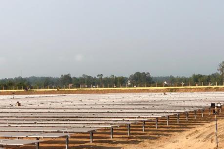 Khánh thành Nhà máy điện mặt trời đầu tiên ở Quảng Ngãi