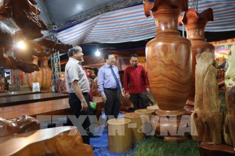 Hội chợ đồ gỗ và thương mại Bình Định 2019