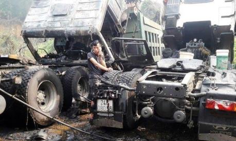 Cháy xưởng sửa chữa ô tô tải tại Lào Cai