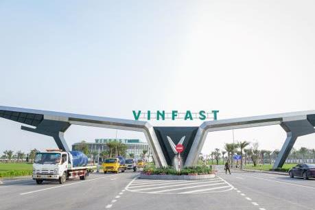 Vingroup chính thức tham gia lĩnh vực vận tải hành khách công cộng