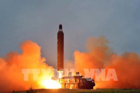 Triều Tiên thử tên lửa: Hàn Quốc họp khẩn Hội đồng An ninh quốc gia 