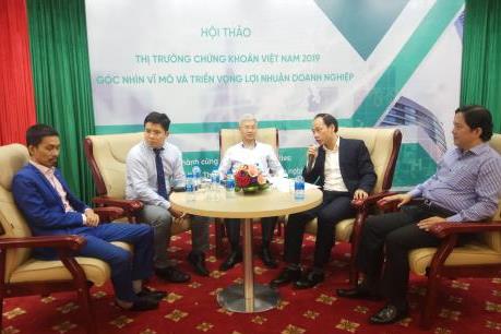 Chứng khoán 2019: Vốn ngoại quay trở lại nhưng không bền vững