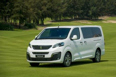 Bảng giá xe ô tô Peugeot tháng 10/2019, thêm bộ đôi MPV Traveller mới