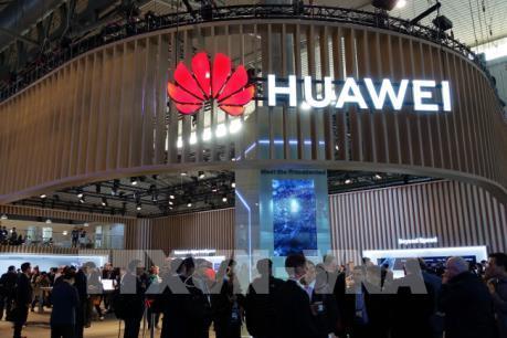 Huawei và bà Mạnh Vãn Châu bác bỏ mọi cáo buộc của Mỹ