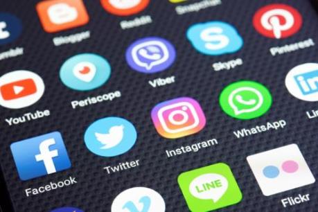 Facebook kiểm soát tính năng phát trực tiếp