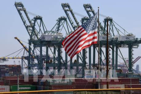 Giá dầu ngọt nhẹ Mỹ rời xa vùng âm phiên chiều 21/4