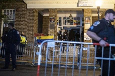 Venezuela phản đối cảnh sát Mỹ xâm phạm đại sứ quán tại Washington