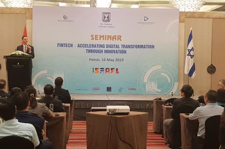 Tăng tốc Chuyển đổi kĩ thuật số với AI và Tự động hóa