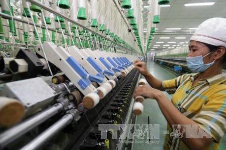 Lãnh đạo Nam Định đối thoại với người lao động khu công nghiệp