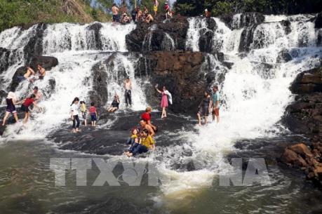 Xây dựng thủy điện Đắk R’kéh - Bài 2: Hài hòa giữa phát triển kinh tế và du lịch