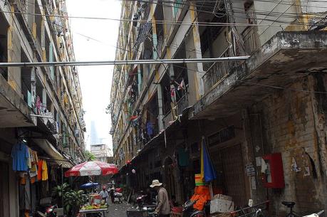 Giao đất cho chủ đầu tư xây mới chung cư Cô Giang (Tp Hồ Chí Minh)