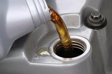 Quảng Ngãi: Bắt giữ 1.800 lít dầu DO không rõ nguồn gốc