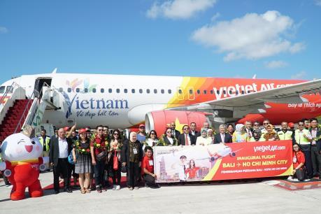 Vietjet lọt vào Top 50 công ty kinh doanh hiệu quả nhất Việt Nam