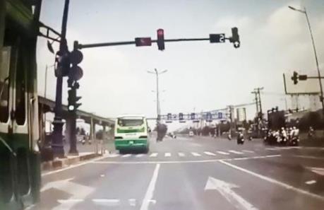 Tp. Hồ Chí Minh: Xử lý người điều khiển xe buýt vi phạm an toàn giao thông