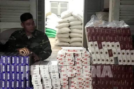 An Giang thu giữ gần 2.500 gói thuốc lá điếu ngoại nhập lậu