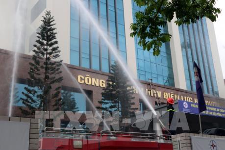 Diễn tập phòng cháy, chữa cháy tại tòa nhà Điện lực Hải Dương