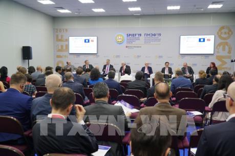 Việt Nam tham dự Diễn đàn Kinh tế Quốc tế Saint Petersburg lần thứ 23