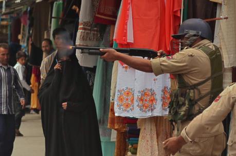 Đấu súng ở Ấn Độ làm nhiều người thương vong