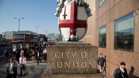 Các ngân hàng quy mô nhỏ “lao đao” tìm chỗ đứng trên thị trường tài chính Anh