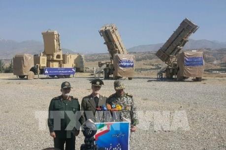 Iran công bố hệ thống phòng không đồng thời phá hủy 6 mục tiêu