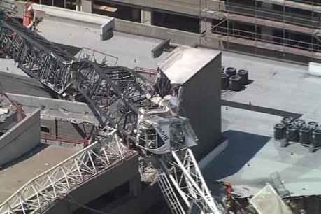 Sập nhà ở Texas khiến nhiều người thương vong