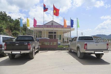 Kỷ luật cảnh cáo 5 cán bộ, nhân viên Chi cục Hải quan Cửa khẩu La Lay, Quảng Trị