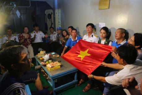 Chuyện nhà báo nơi đầu sóng ngọn gió