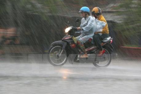 Hà Nội hôm nay chấm dứt nắng nóng, mưa dông vài nơi