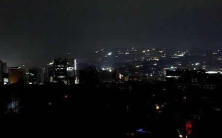 Mất điện diện rộng tại Argentina và Uruguay