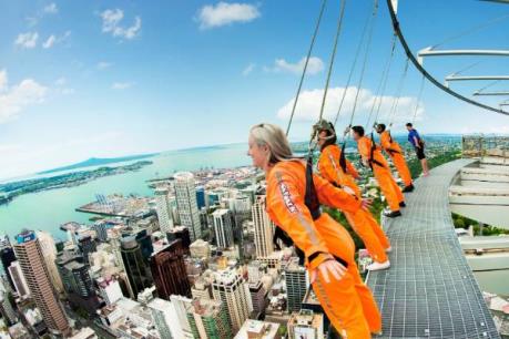 Điểm danh các thành phố có nguy cơ quá tải du lịch